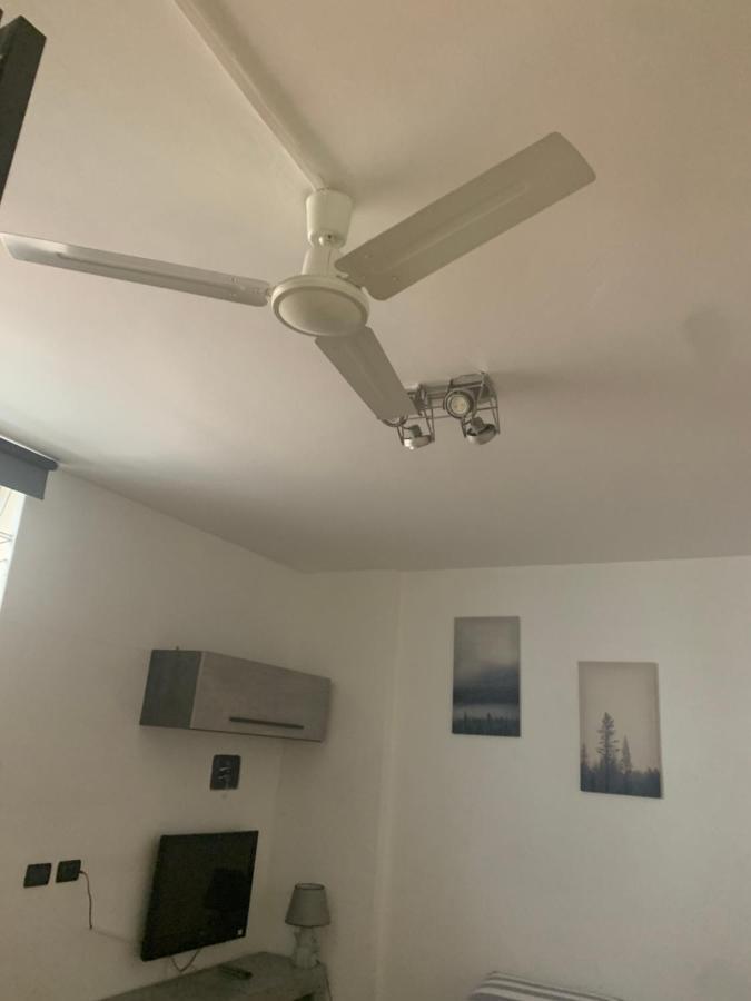 New Luxury Apartment, Milan City Center Экстерьер фото