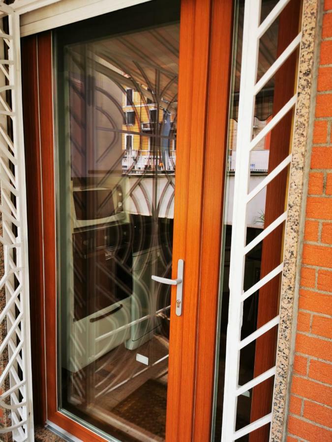 New Luxury Apartment, Milan City Center Экстерьер фото