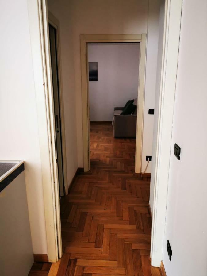 New Luxury Apartment, Milan City Center Экстерьер фото